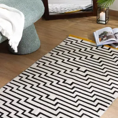 Handwoven-cotton-Zig-Zag-Mat